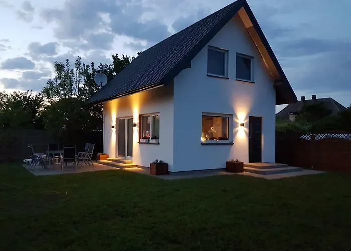 Dom Pod Orzechem Ferienhaus *